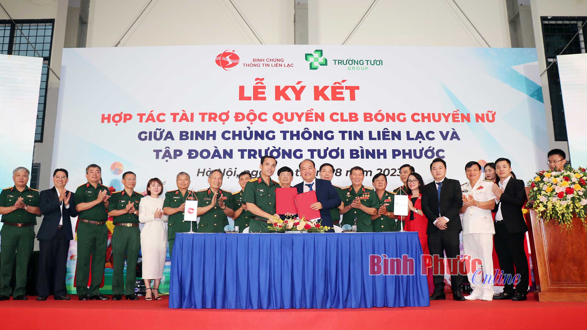 trương-tuoi-group-tai-tro-bong-chuyen